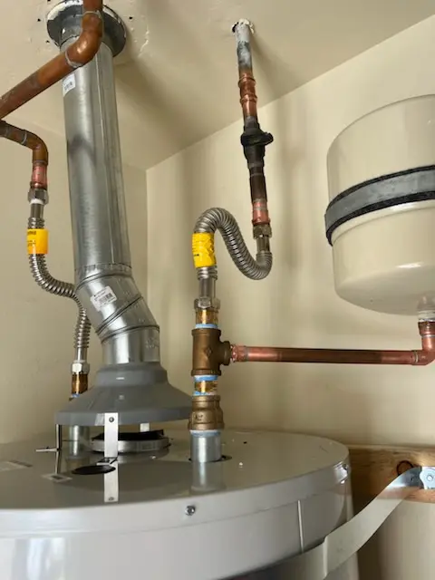 Water heater installation and plumbing repair in Hamilton